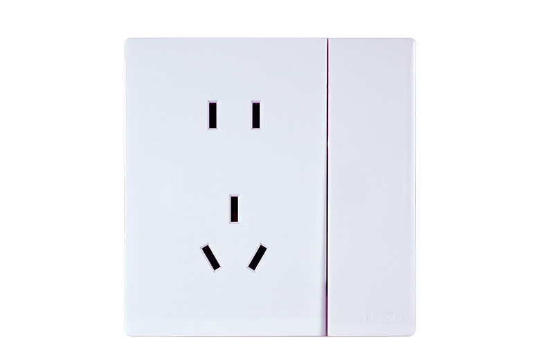 LSDY/10US4D二三极插座带单控大跷板开关插座-瓷白色